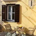 بيت للعطل Alexandros Traditional House *