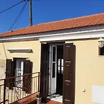 Alexandros Traditional House * יאליסוס