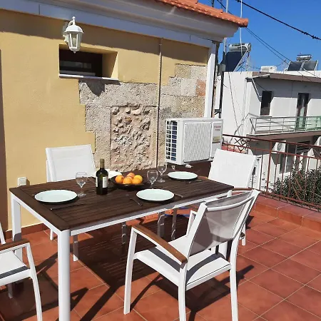 Дом отдыха Alexandros Traditional House *