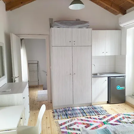 Alexandros Traditional House بيت للعطل