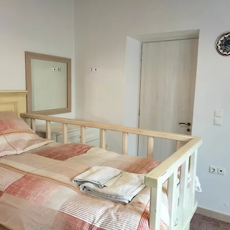 Alexandros Traditional House * Jalisos