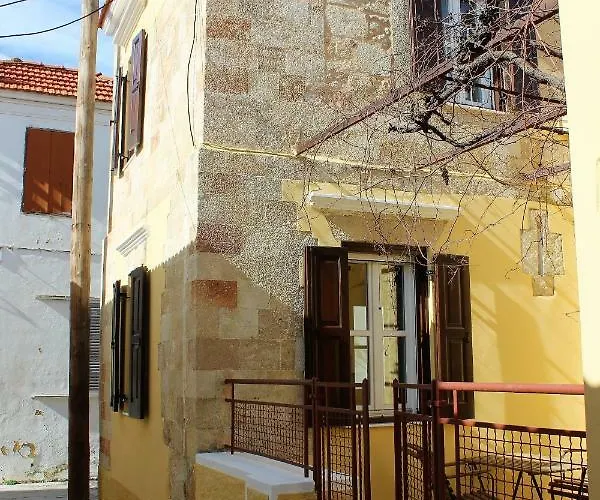 Alexandros Traditional House * Jalisos